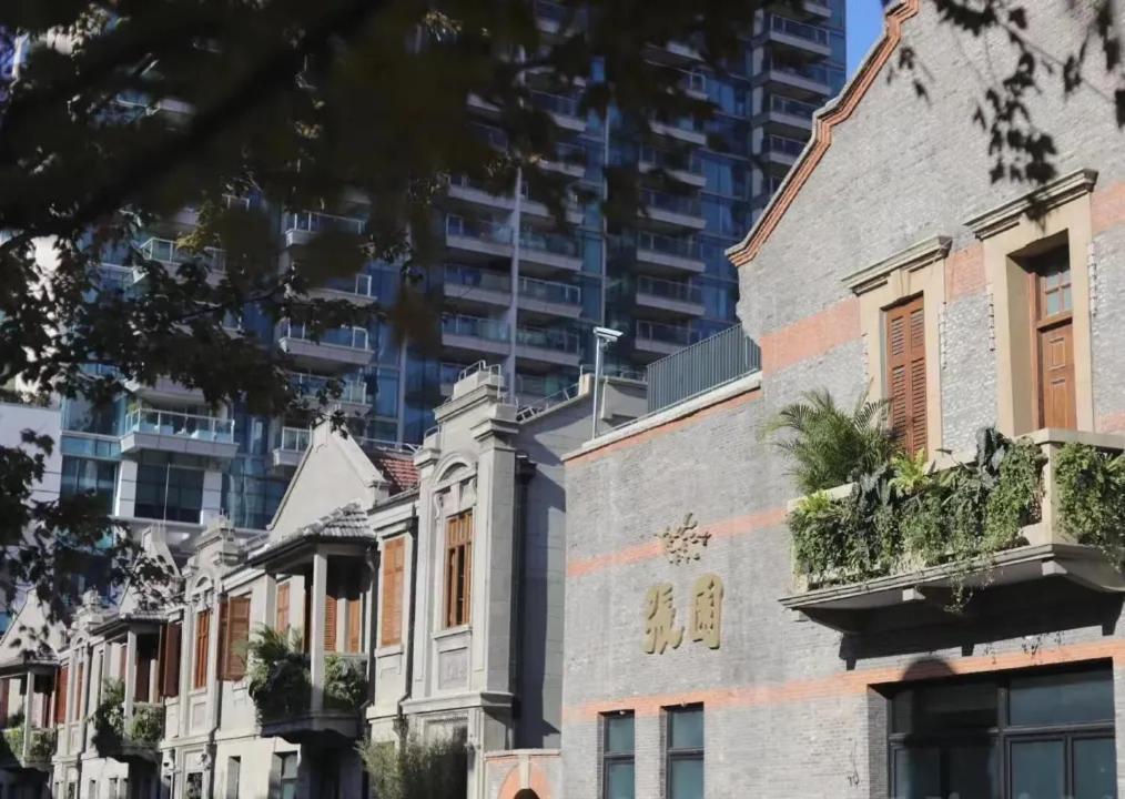 Hotel Weiting Jing'an Temple Nanjing West Road Subway Station Branch 2*