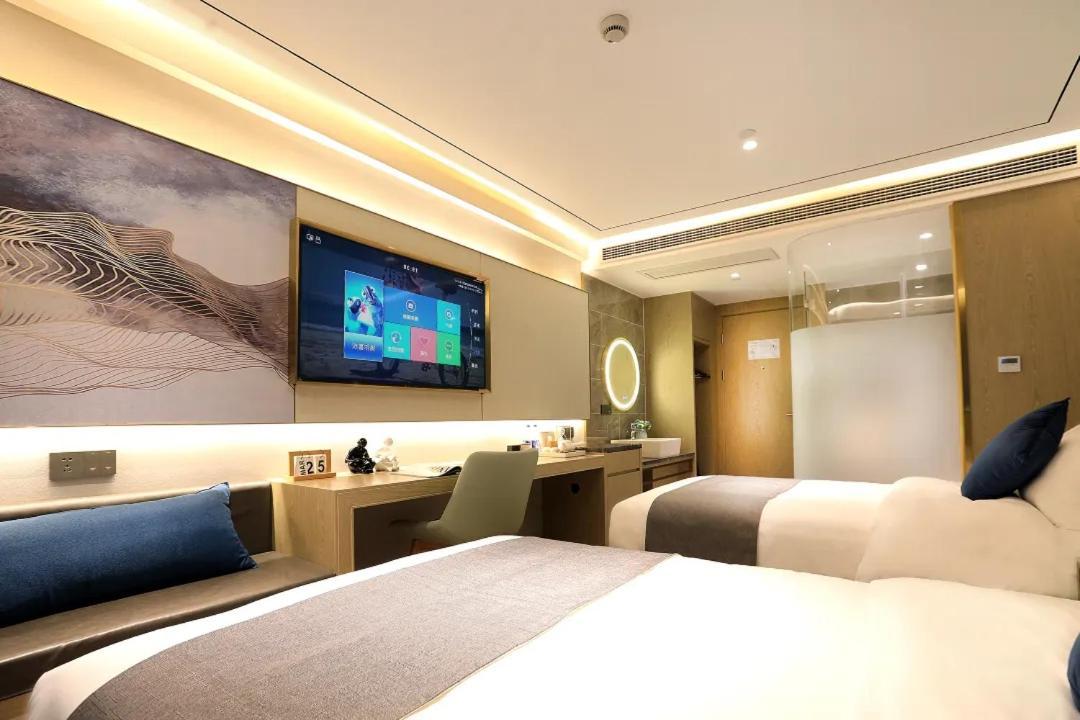 Weiting Jing'an Temple Nanjing West Road Subway Station Branch Hotel Shanghai